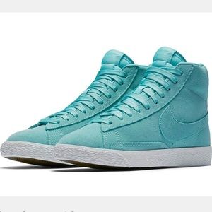 🗣 Nike Blazer Mid Big Kid - Spring colors 💐